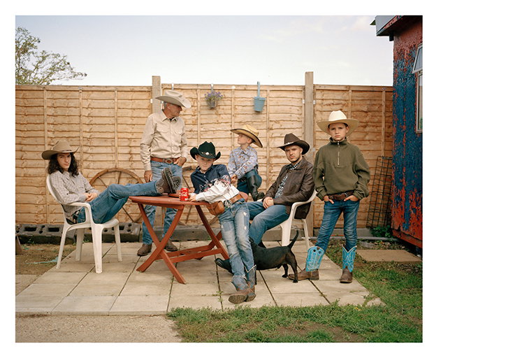 sophie-green-cowboy-country-photography-itsnicethat-04.jpg
