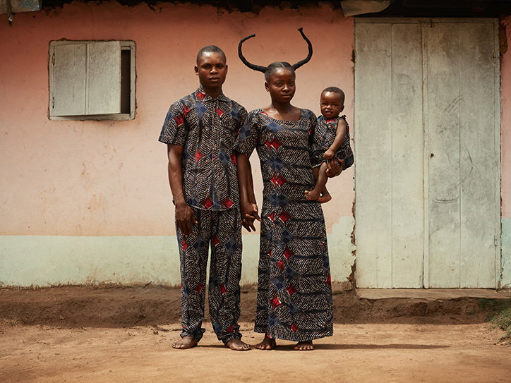 pieter-henket-congo-tales-work-photography-itsnicethat-05.jpg