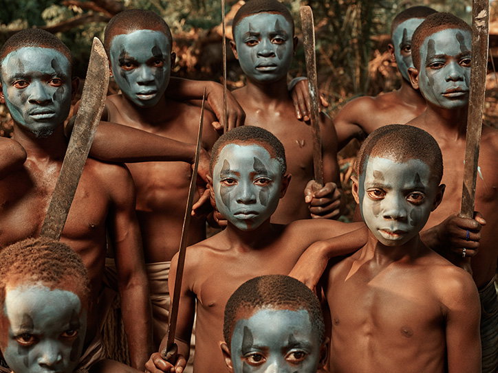 pieter-henket-congo-tales-work-photography-itsnicethat-11.jpg