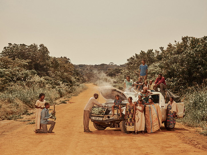 pieter-henket-congo-tales-work-photography-itsnicethat-13.jpg