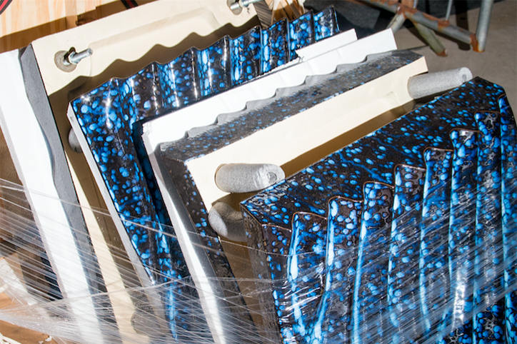studio-swine-infinity-blue-work-art-itsnicethat-07.png