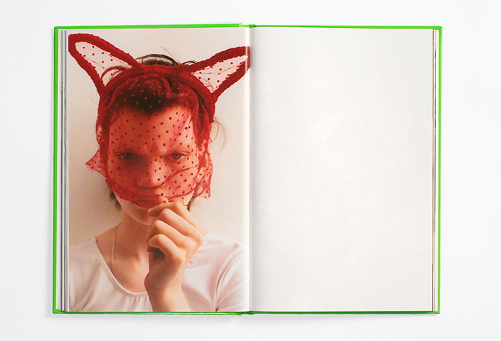 hart-leshkina-photography-publication-itsnicethat-6.jpg