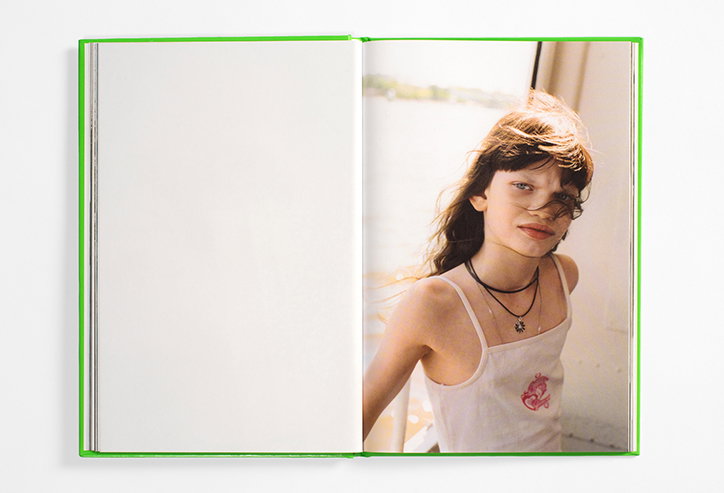 hart-leshkina-photography-publication-itsnicethat-16.jpg