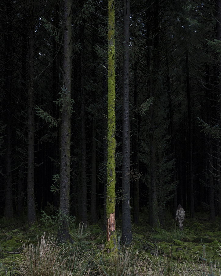 robert-darch-photography-publication-itsnicethat-8.jpg
