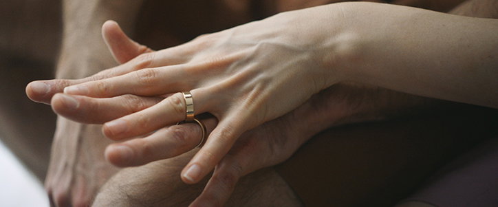 abbie-stephens-observations-on-relationships-work-film-itsnicethat-03.jpg