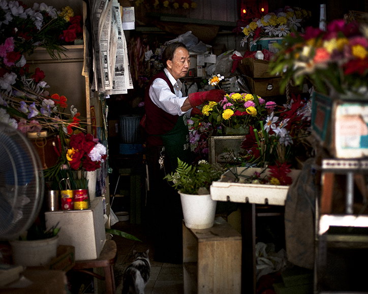 interior-lives-exhibition-chinese-lives-work-photography-itsnicethat-11.jpg