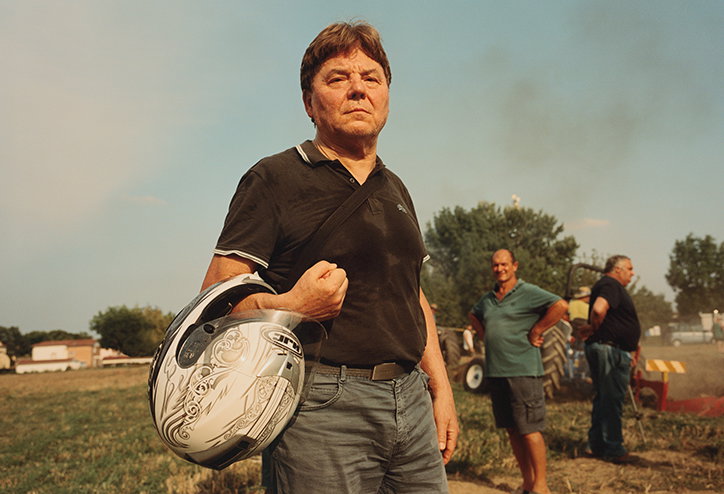 poalo-zerbini-tractor-pullling-work-photography-itsnicethat-09.jpg