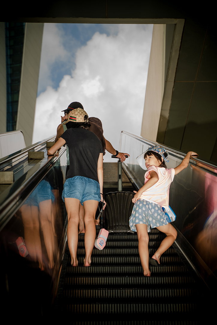 feng-li-singapore-express-work-photography-itsnicethat-02_copy.jpg