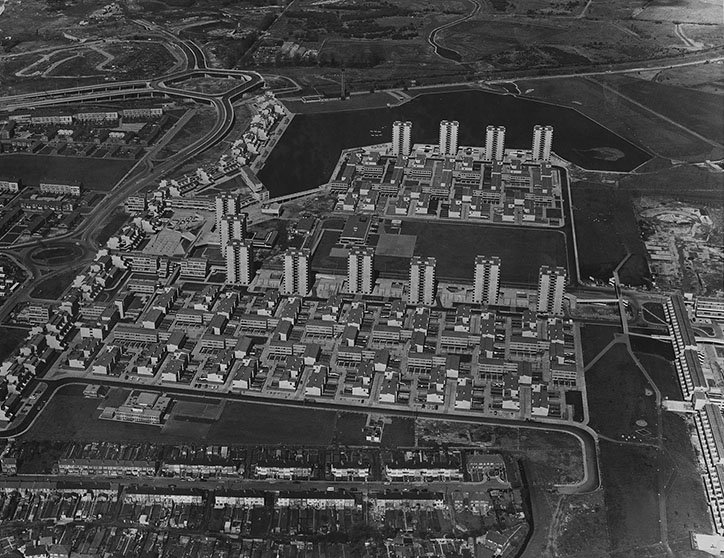 TheTownOfTomorrow50YearsofThamesmead-Publication-itsnicethat-07.jpg