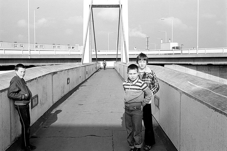 TheTownOfTomorrow50YearsofThamesmead-Publication-itsnicethat-13.jpg