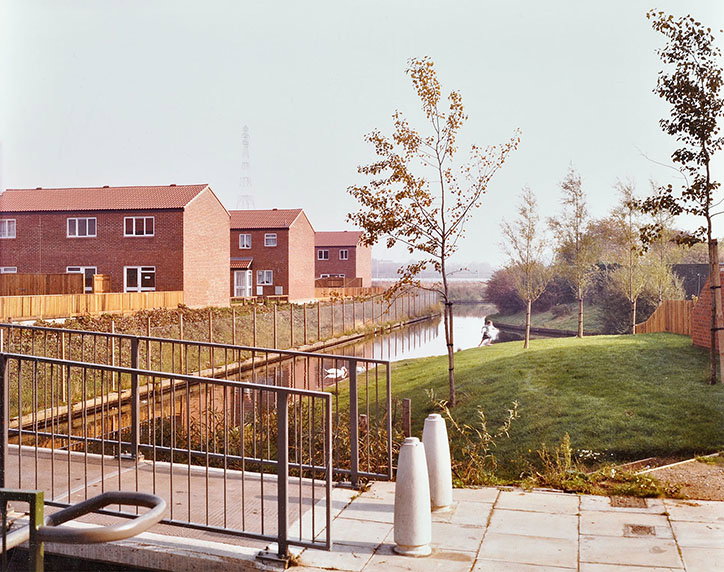 TheTownOfTomorrow50YearsofThamesmead-Publication-itsnicethat-16.jpg