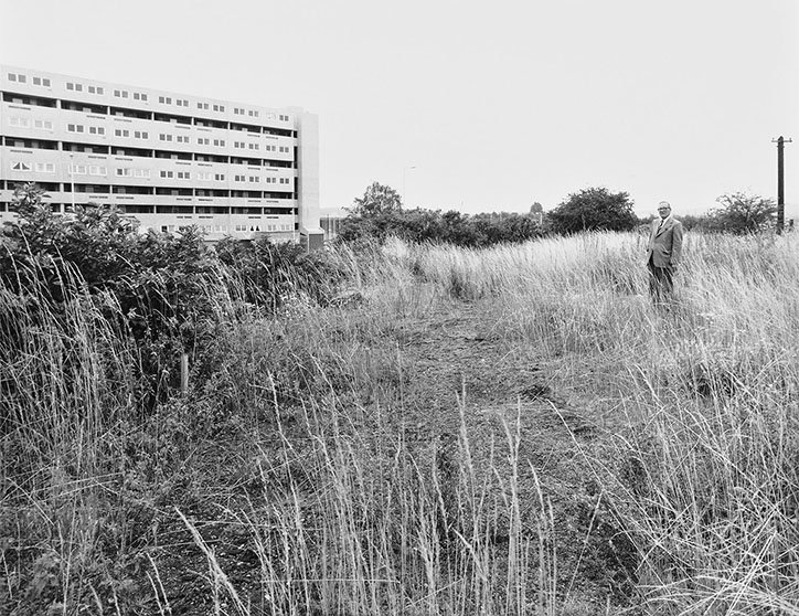 TheTownOfTomorrow50YearsofThamesmead-Publication-itsnicethat-17.jpg