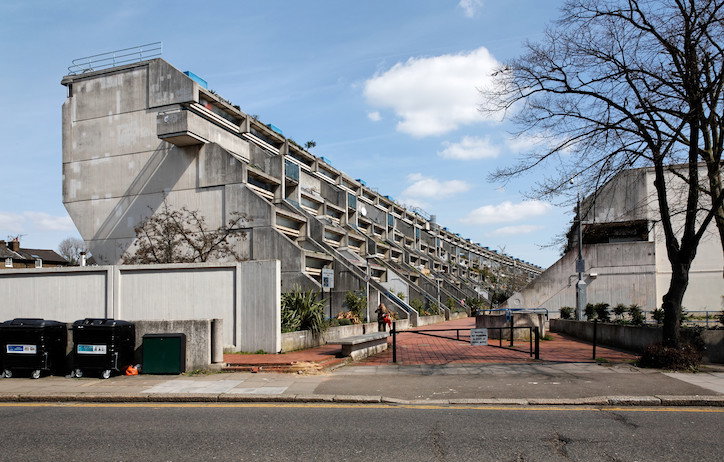 Alexandra_Road_Estate__Camden__London_2010.jpg