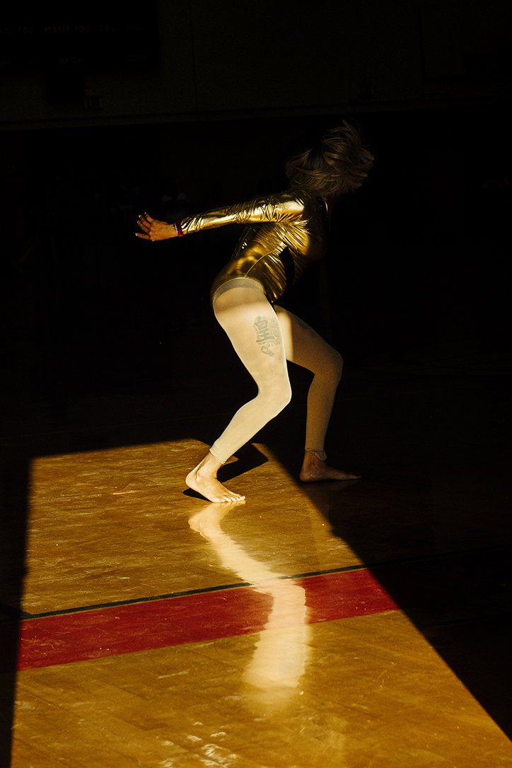 nico-therin-divas-of-compton-work-photography-itsnicethat-03.jpg
