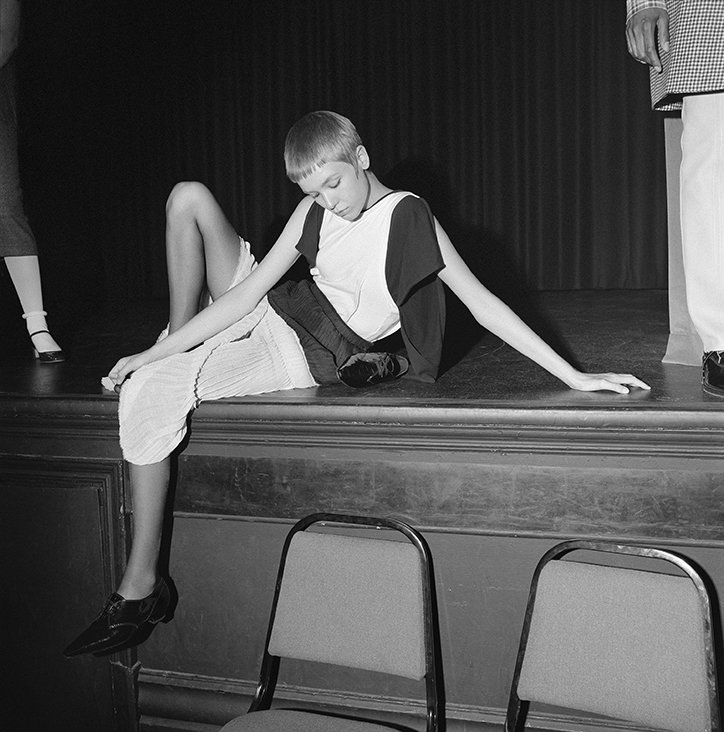 marton-perlaki-revue-work-photography-itsnicethat-06.jpg