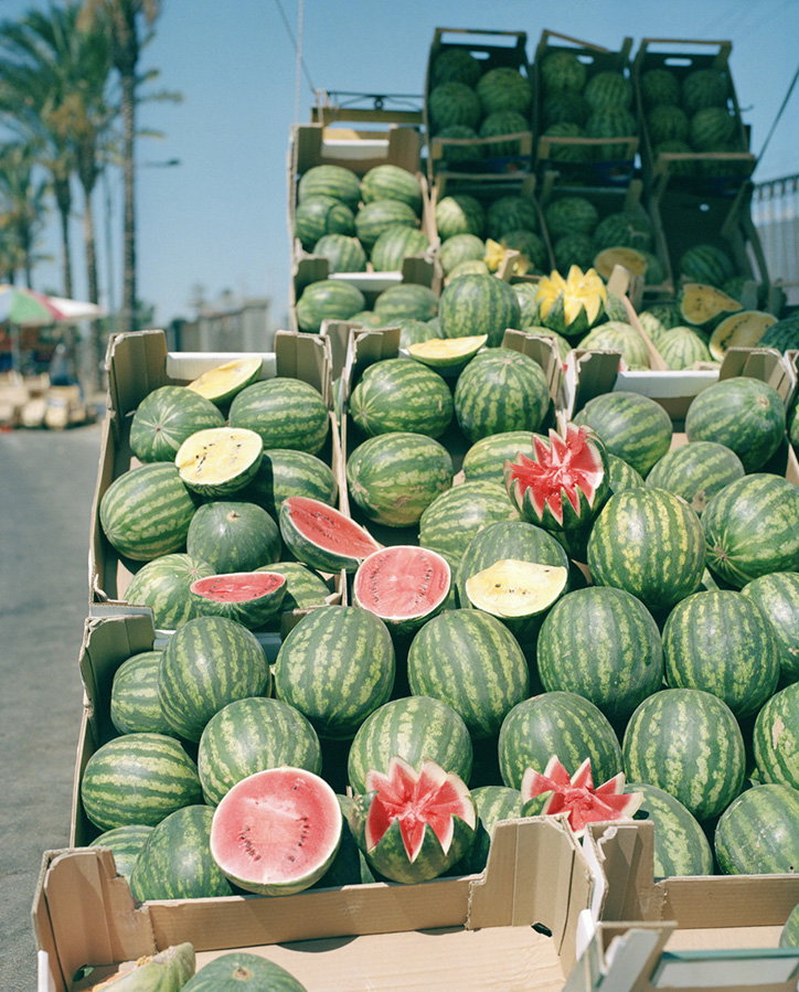 salvatore-di-gregorio-san-berillo-photography-itsnicethat-1.jpg