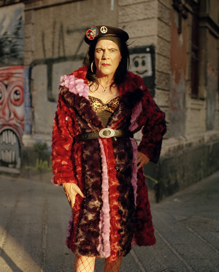 salvatore-di-gregorio-san-berillo-photography-itsnicethat-8.jpg