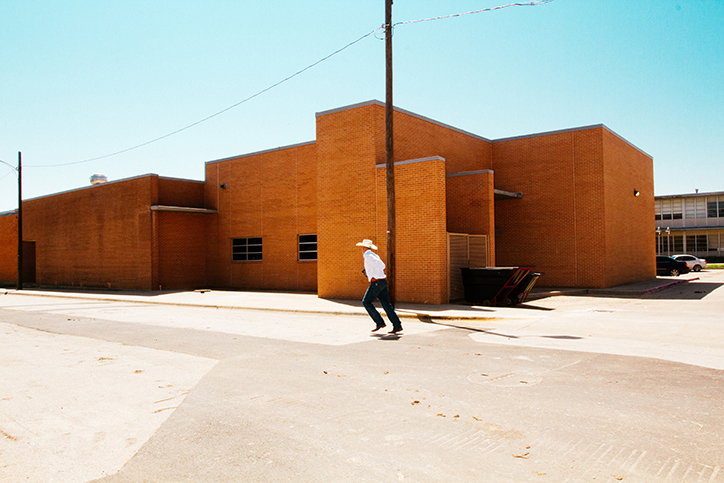 victor-llorente-photography-itsnicethat-04.jpg