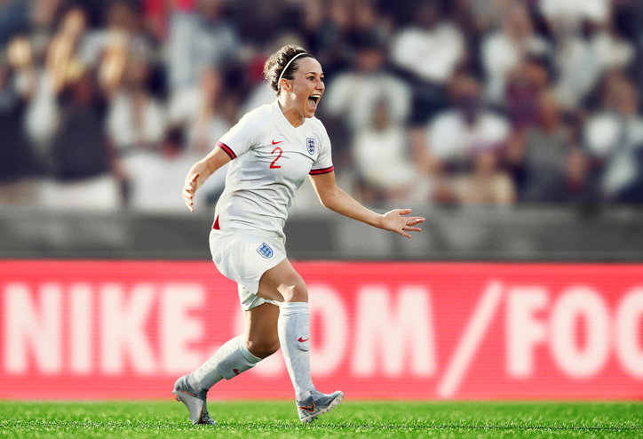 england-national-team-kit-2019-performance-Lucy-Bronze.jpg