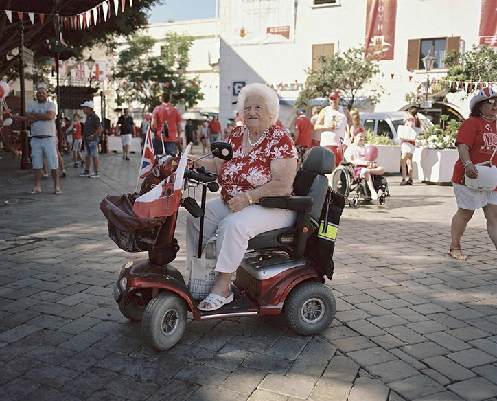 luke-archer-the-rock-work-photography-itsnicethat-03.jpg