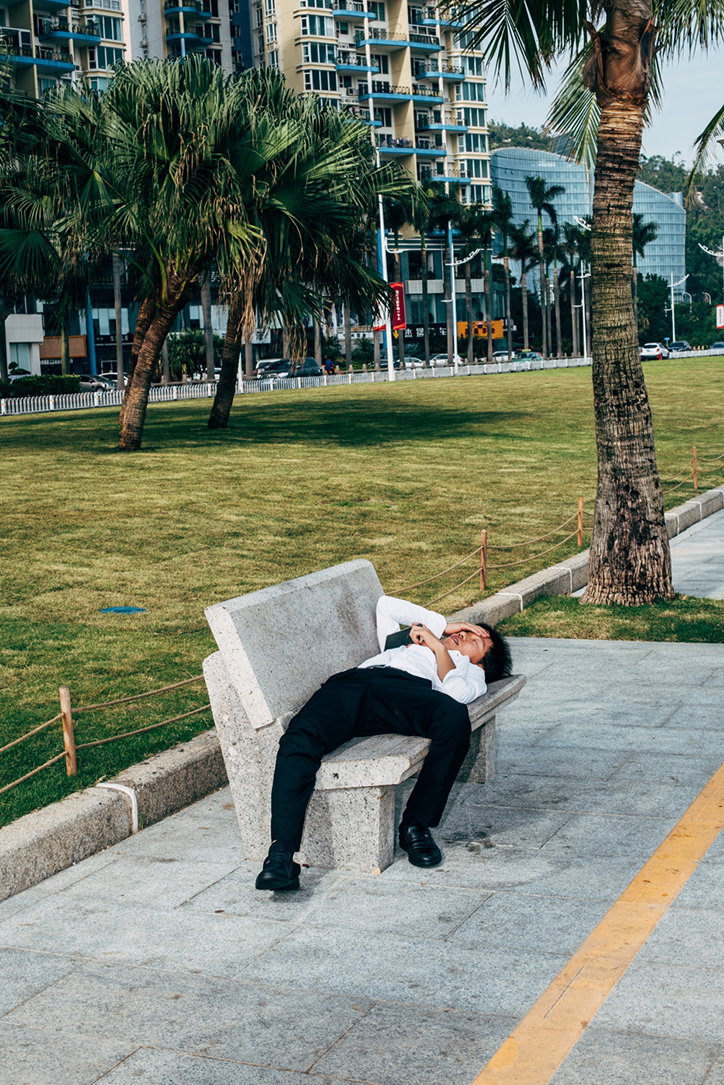 nikita-teryoshin-ahoi-from-zhuhai-photography-itsnicethat-8.jpg
