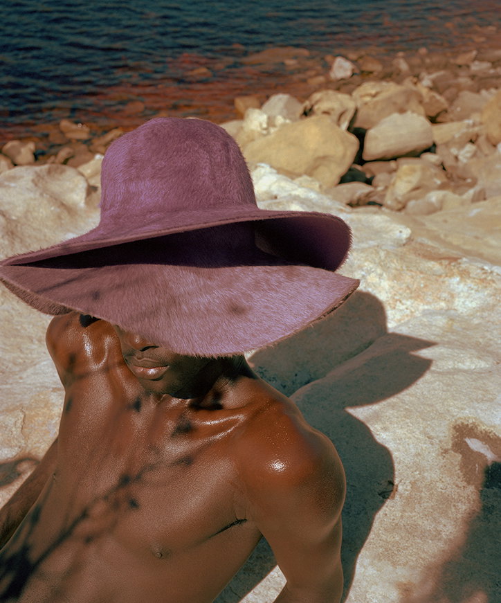 kyle-weeks-photography-itsnicethat-01.jpg