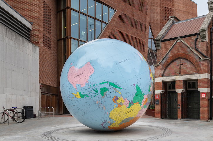 MARK-wallinger-public-sculpture-art-itsnicethat-02.JPG