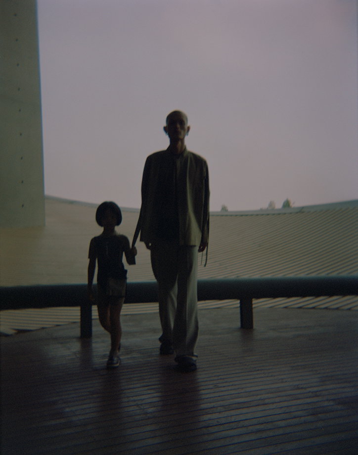 shuwei-liu-an-invitation-from-another-world-work-photography-itsnicethat-08.jpg
