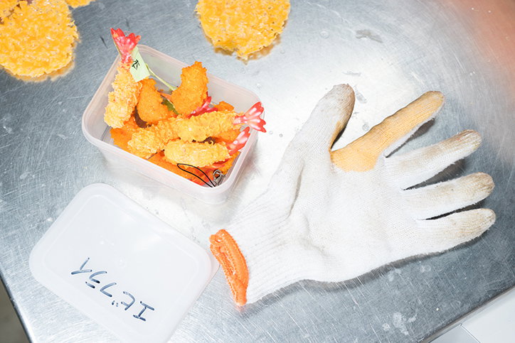 MarcoArguello-JapaneseFakeFood-WeTransfer-Photography-itsnicethat-06.jpg