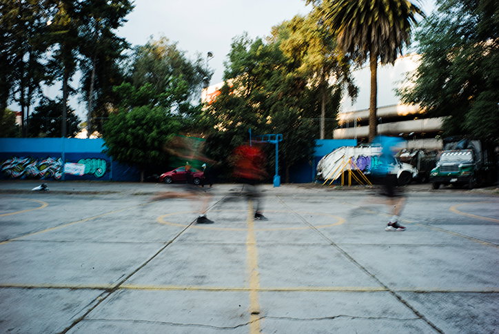 tyler-woodford-mexico-city-photography-itsnicethat-05.jpg