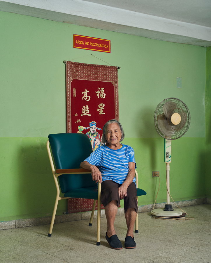 Sean-Alexander-Geraghty-Barrio-Chino-habana-photography-itsnicethat-09.jpg