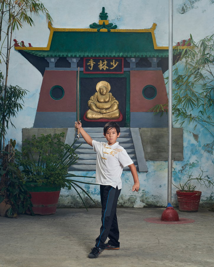 Sean-Alexander-Geraghty-Barrio-Chino-habana-photography-itsnicethat-10.jpg