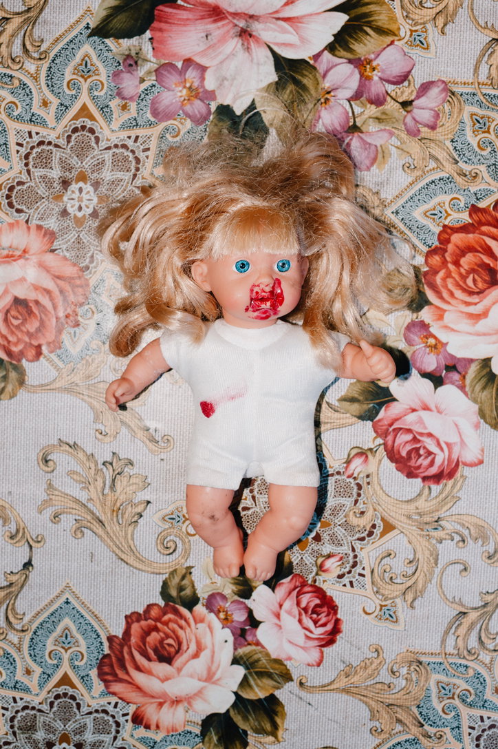 Lucia-Sekerkova-vrajitoare-photography-itsnicethat-07.jpg