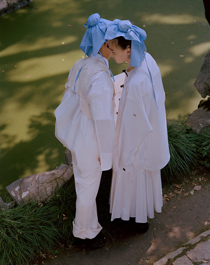 xiaopeng-yuan-television-magazine-photography-itsnicethat-6.jpg