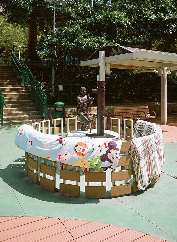 jimmi-ho-laundry-art-photography-itsnicethat-13.jpg