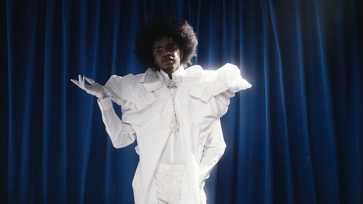 Roxy-rezvany-sequoyah-murray-penalties-of-love-music-video-film-itsnicethat-02.jpg