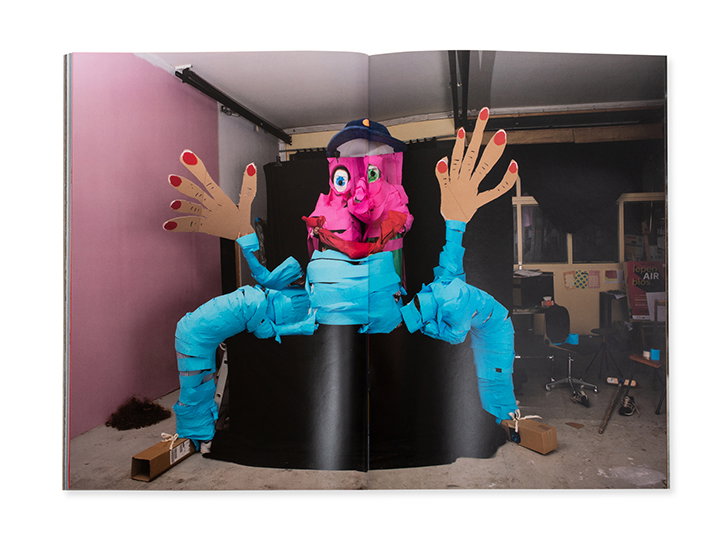 max-siedentopf-ordinary-magazine-toilet-paper-publication-itsnicethat-04.jpg