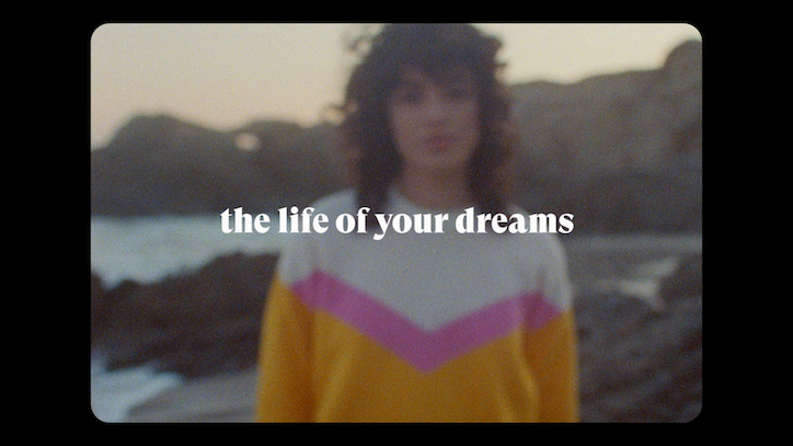 wetransfer-please-leave-stink-studios-film-itsnicethat-08.png