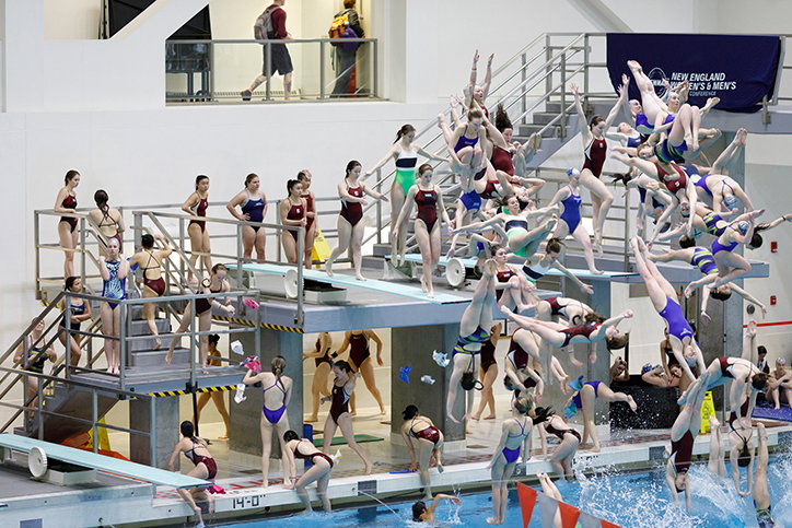 PelleCass-CrowdedFields-DivingChampionshipsatMIT-Photography-itsnicethat.jpg