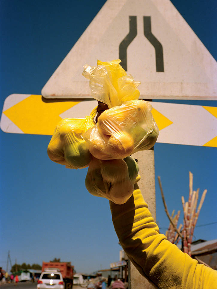 leonardo-scotti-photography-itsnicethat-13.png