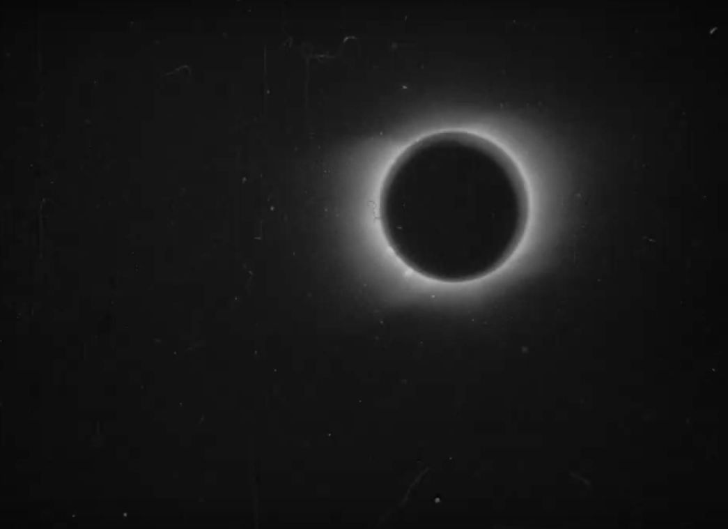 bfi-royal-astronomical-society-first-solar-eclipse-footage-film-itsnicethat-01.png