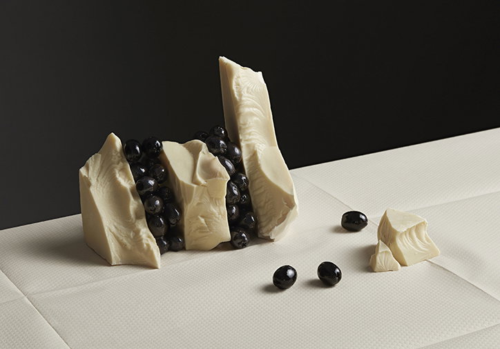 sandy-suffield-aaron-tilley-the-odd-couple-food-photography-itsnicethat-05.JPG