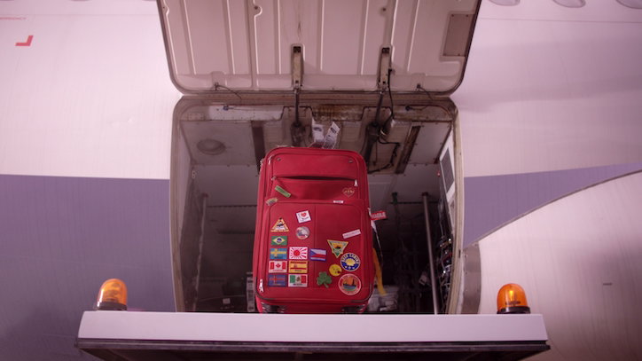 johnny-kelly-aib-suitcase-advert-animation-itsnicethat-01.jpg