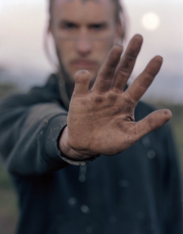 Nate's-Pinky-macaulay-lerman-greer-road-photographer-itsnicethat-08.jpg