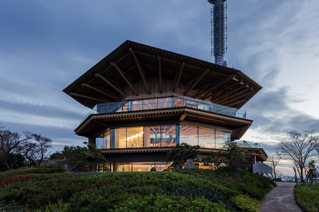 KengoKuma-sidebyside-itsnicethat-01.jpg