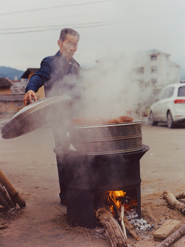greg-lin-jiajie-fujian-work-photography-itsnicethat-06.jpg