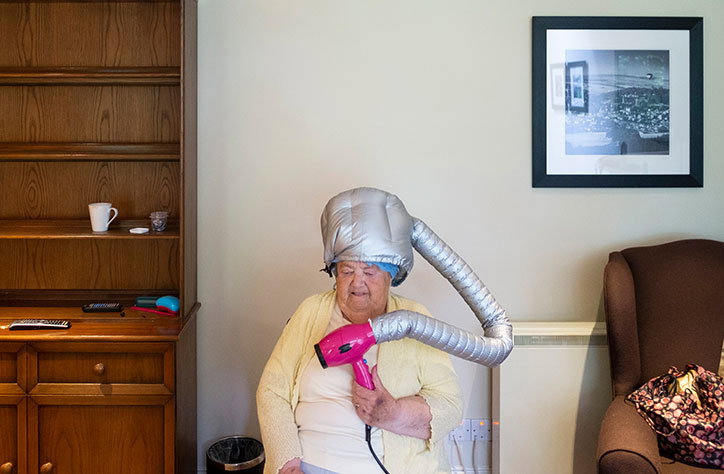 Meet Ian Weldon, the “photographer that photographs weddings”