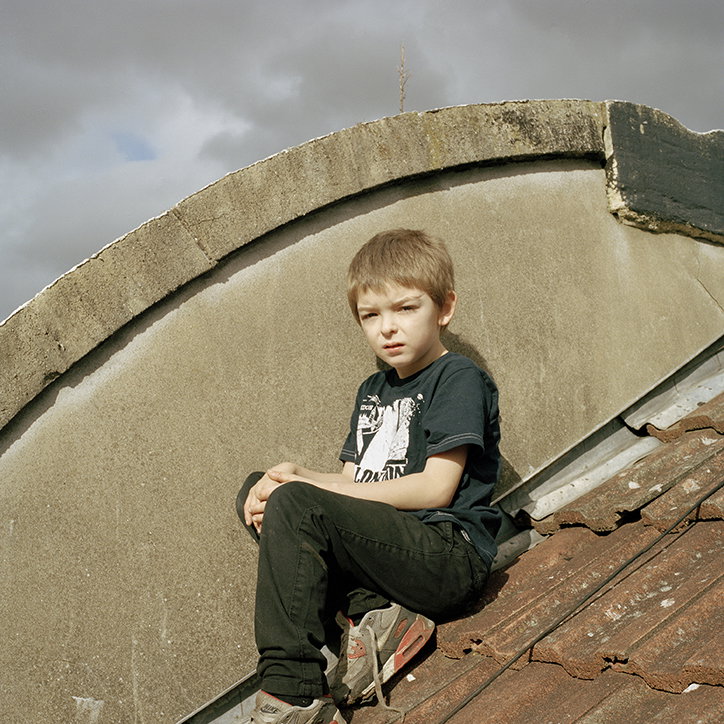chris-hoare-i'll-be-here-with-a-smile-photography-itsnicethat-2.jpg
