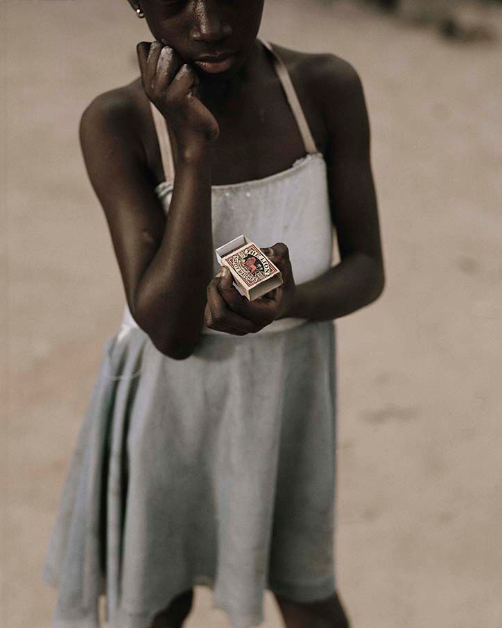 Aria-Shahrokhshahi-kalidou-photography-itsnicethat-03.png