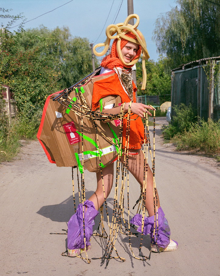 clifford-jago-and-the-sunflower-children-publication-itsnicethat-5.jpg